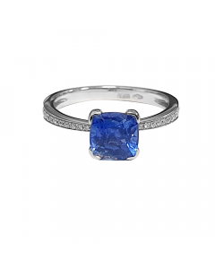 1.73ct VS/FG Blue Sapphire Side Diamond Gemstone Ring
