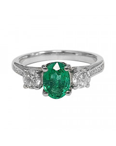 2.30ct VS/FG Oval Shaped Green Emerald Gemstone Trilogy Ring