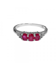 0.56ct VS/FG Ruby & Diamond 3 Stone Diamond Gemstone Ring