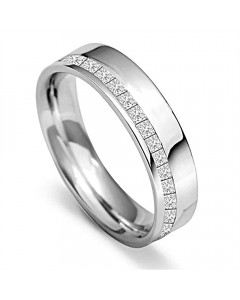 0.50ct VS/EF 5mm Offset Princess Diamond 60% Wedding Ring