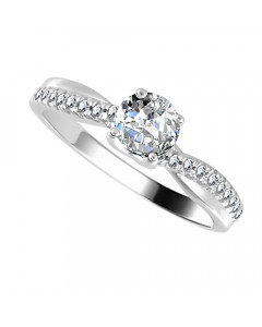 1.25ct VS2/D Round cut Side Diamond Ring in Platinum