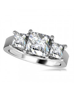 0.50ct SI2/G Classic Princess Diamond Trilogy Ring