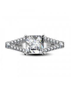 0.80ct VVS/FIY Princess Diamond Shoulder Set Ring