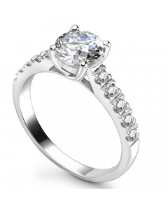 0.85ct SI2/F Round Shoulde Diamond Ring in Platinum